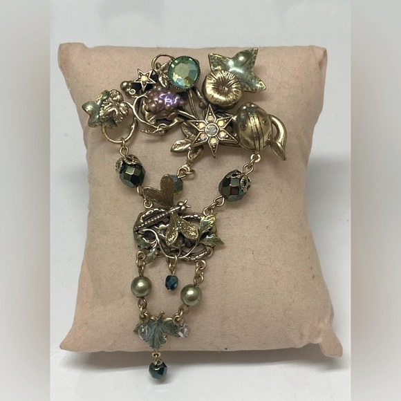 Kirks Folly Retired Vintage Brooch”Special Christmas Price” - Picture 15 of 15